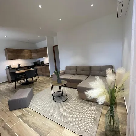 Apartman De Standing Avec Jacuzzi Exterieur *