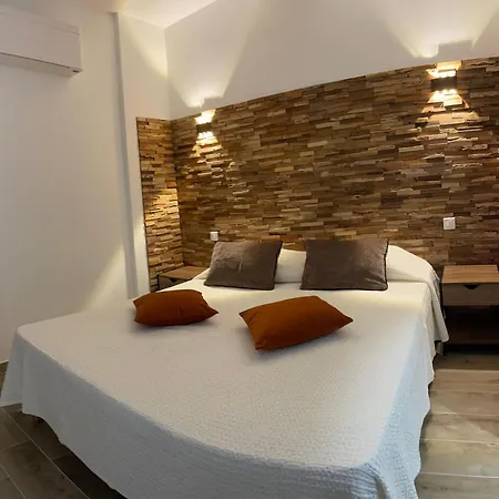 De Standing Avec Jacuzzi Exterieur *