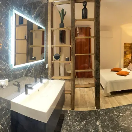 Appartamento De Standing Avec Jacuzzi Exterieur *