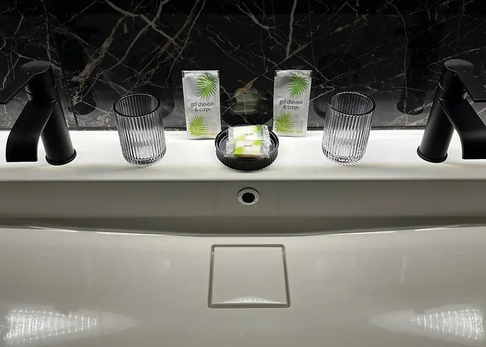 De Standing Avec Jacuzzi Exterieur Zonza